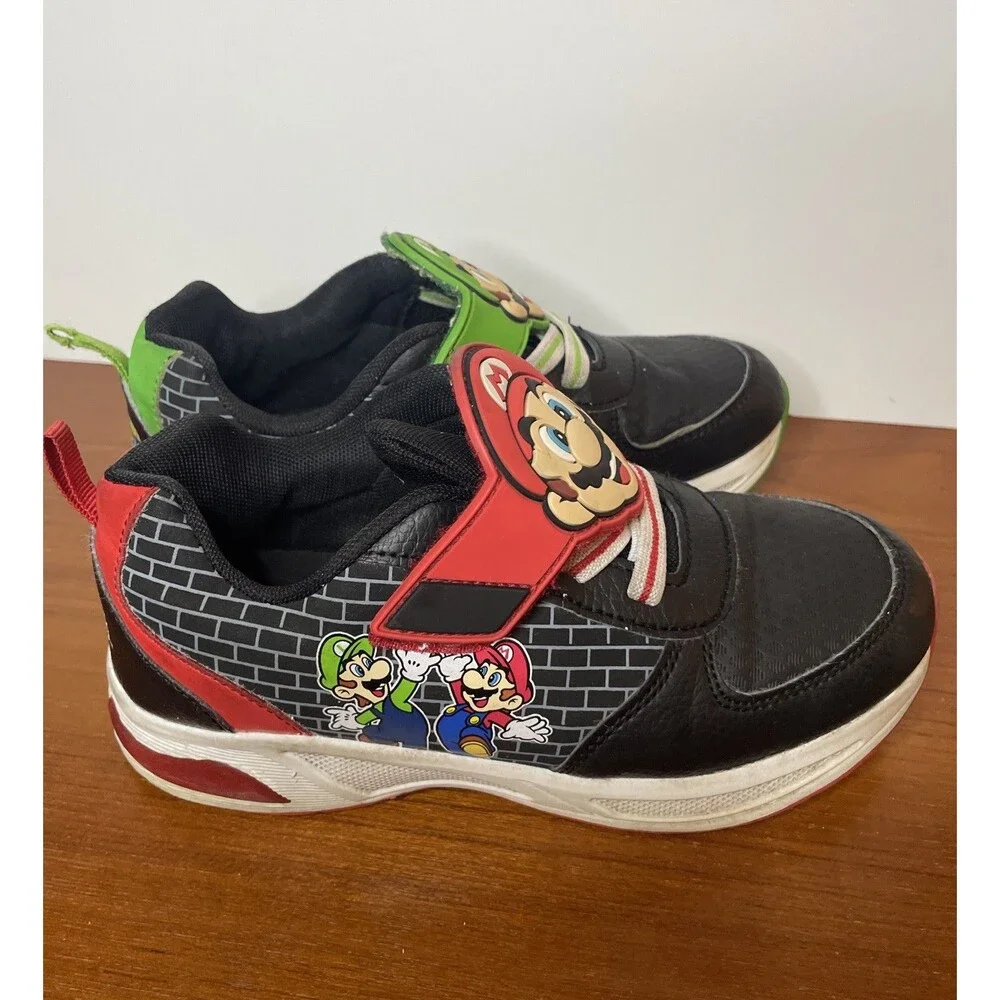 Ground Up Super Mario and Lugi Sneakers Black Green Red Black, Light Up Boys 2